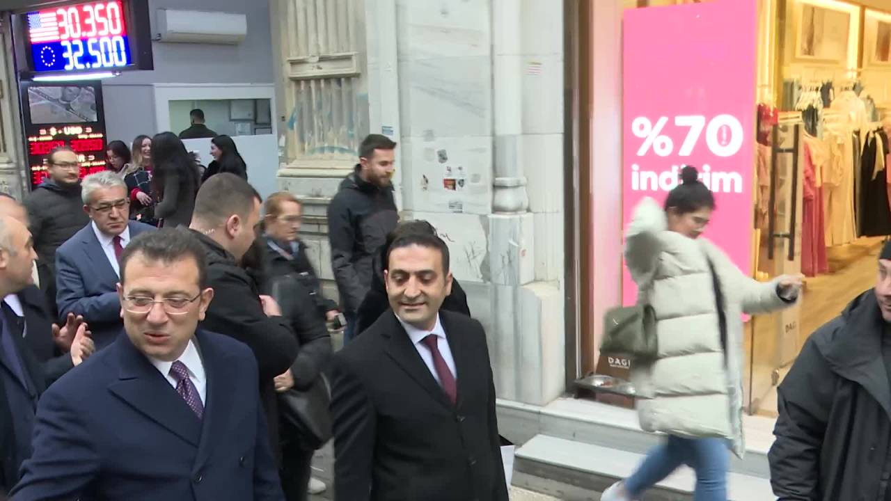 Vatandaştan İmamoğlu’na ‘Evlilik Desteği’ Teşekkürü:  "Eşime Yüzüğü, Büyükşehir’den Aldığım Parayla Aldım"