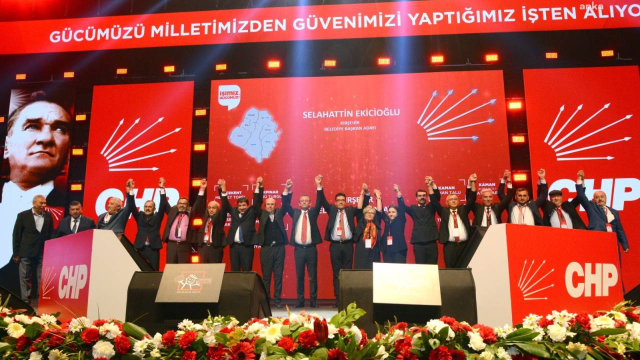 Kırşehir Belediye Başkanı Ekicioğlu, Chp'nin Aday Tanıtım Toplantısı'na Katıldı