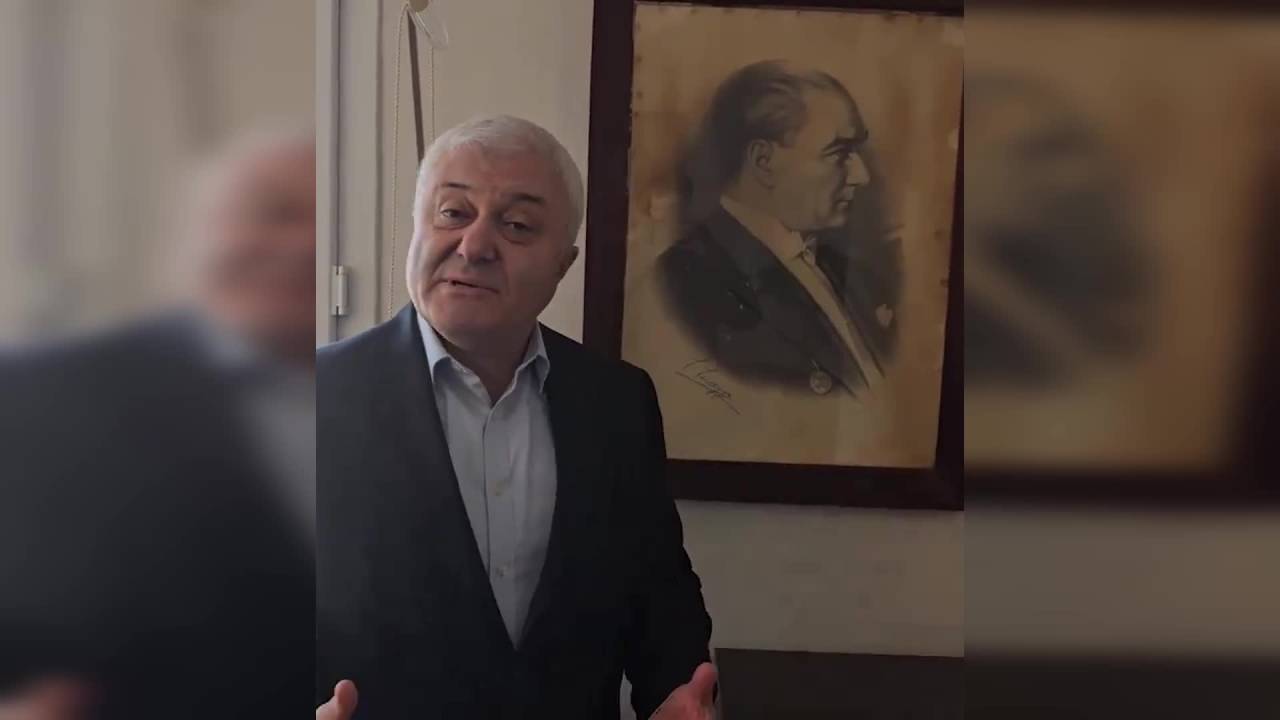 Tuncay Özkan: "Atatürk’e Saldırmak En Hafif Tabirle Bir Alçaklık Göstergesidir"