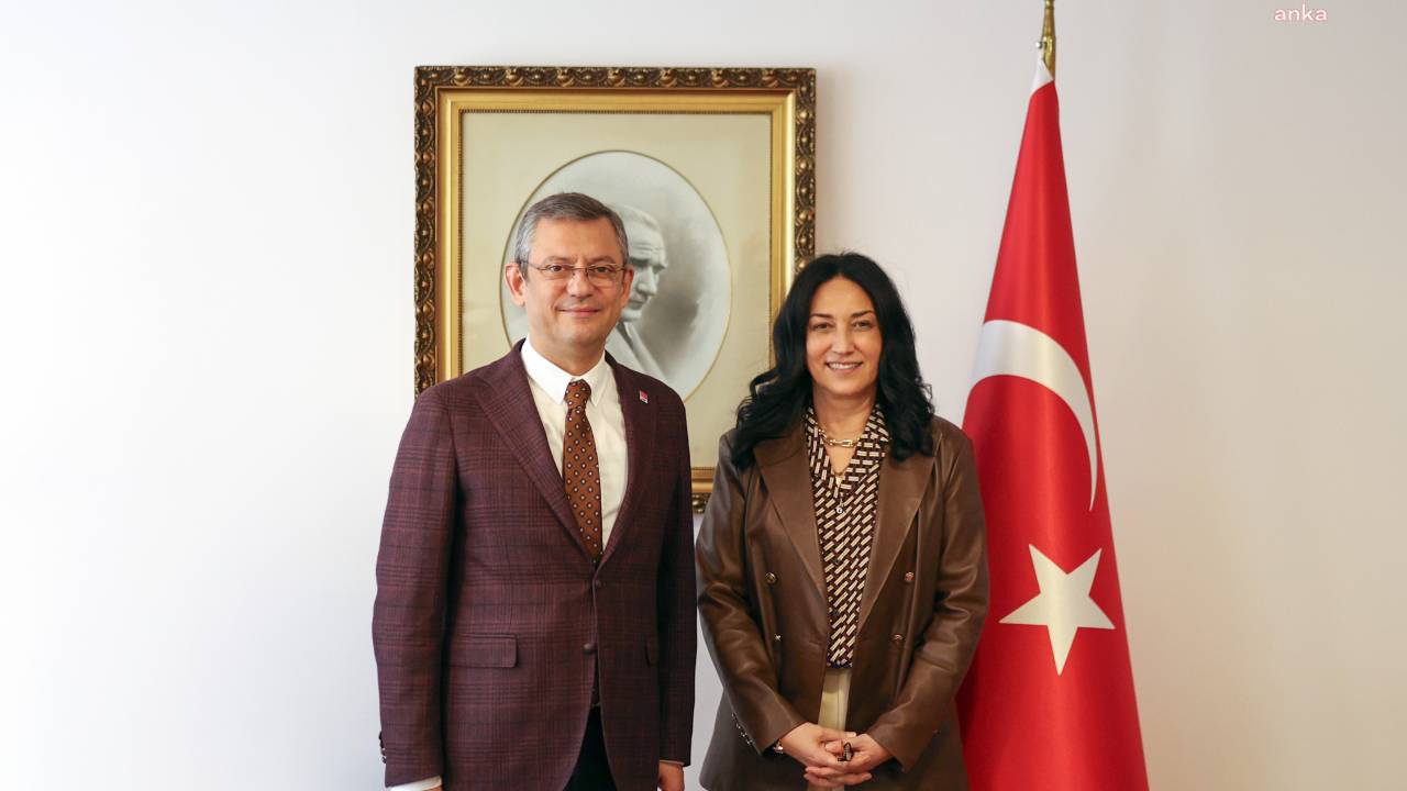 Özgür Özel, Türkiye'nin Madrid Büyükelçisi Nükhet Küçükel Ezberci'yi Ziyaret Etti