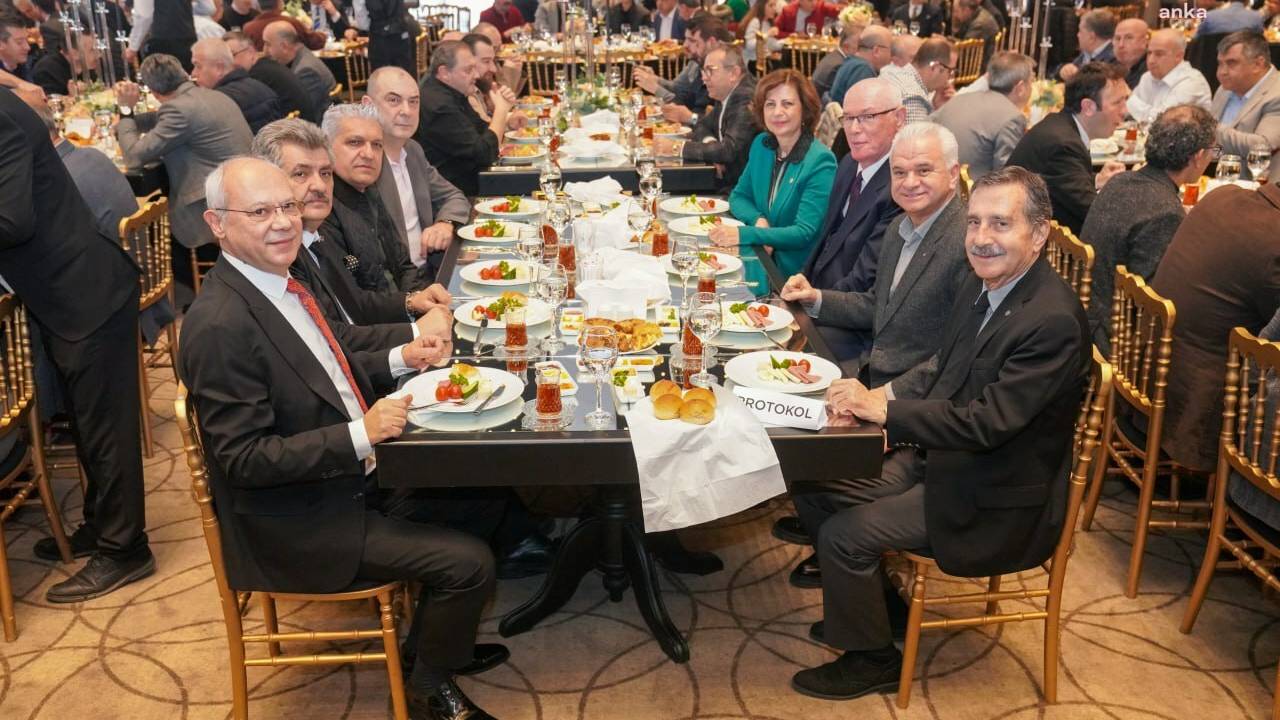 Tepebaşı Belediye Başkanı Ataç, Eskişehirli Sanayi Temsilcileriyle Buluştu