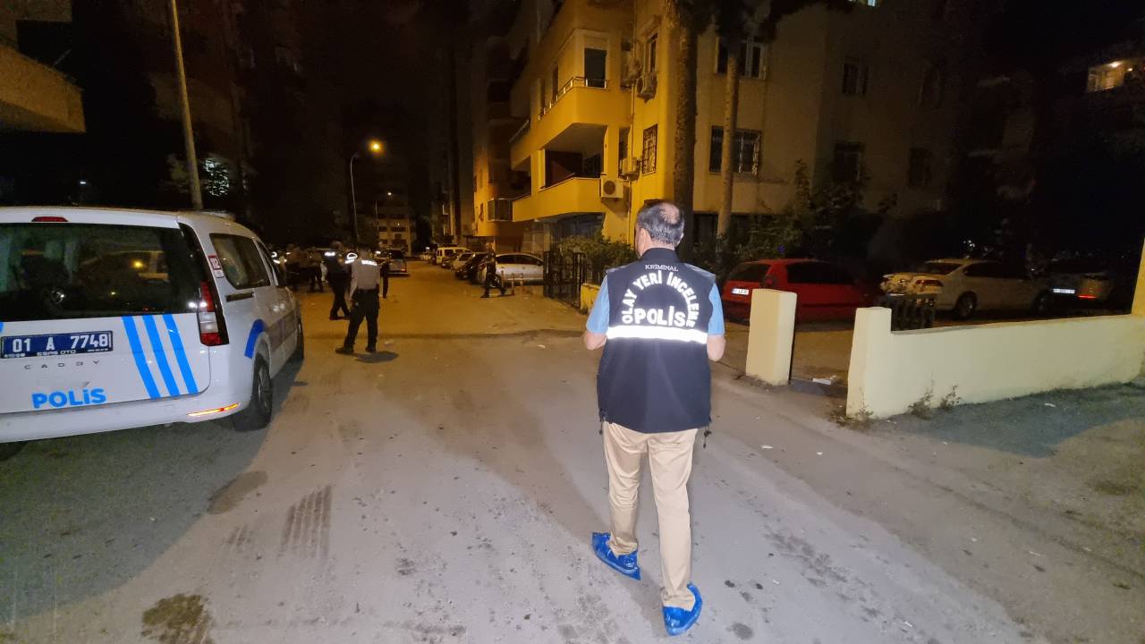 Sokak Ortasında Silahlı Kavga: 2 Yaralı