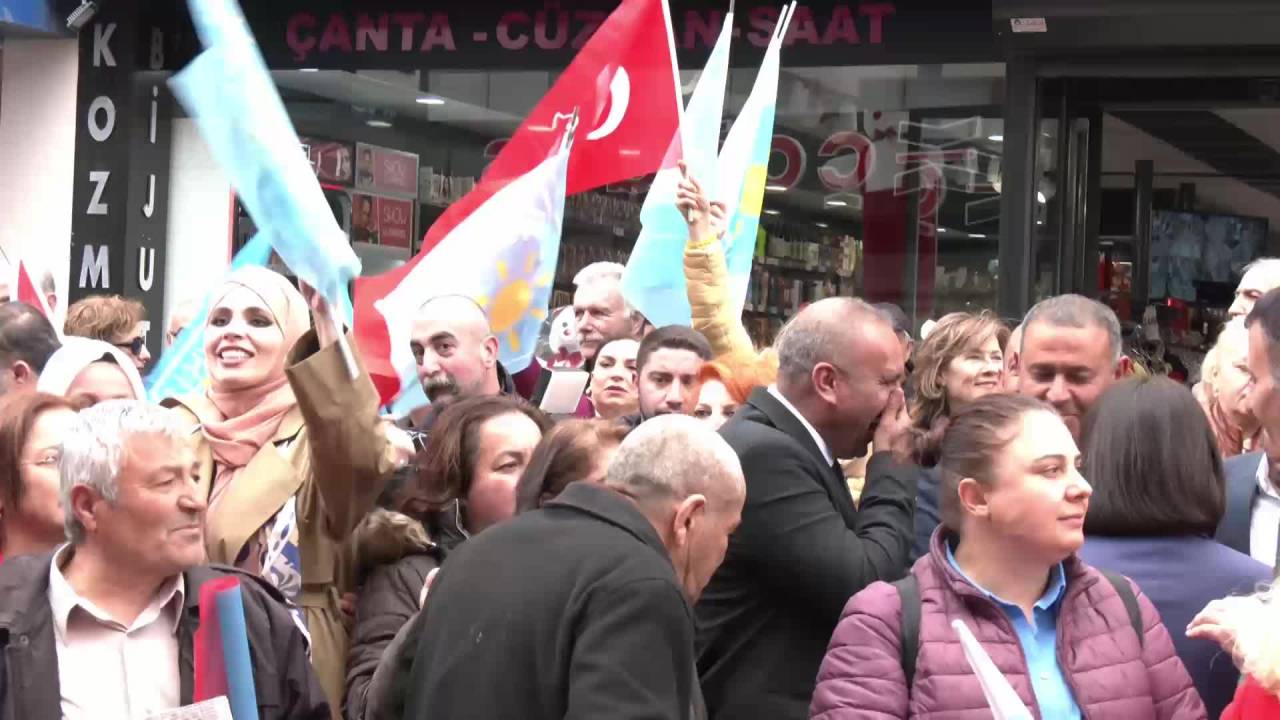 Meral Akşener: “Ben Chp'nin Bu Jest İsteme İşlerinden Bıktım Usandım, Midem Bulanıyor Artık”