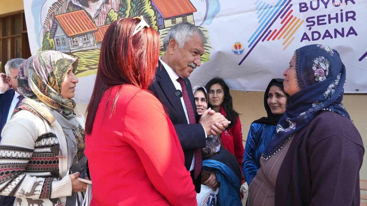 Adana Büyükşehir Belediye Başkanı Karalar, Karataş Seçim Ofisi’ni Açtı