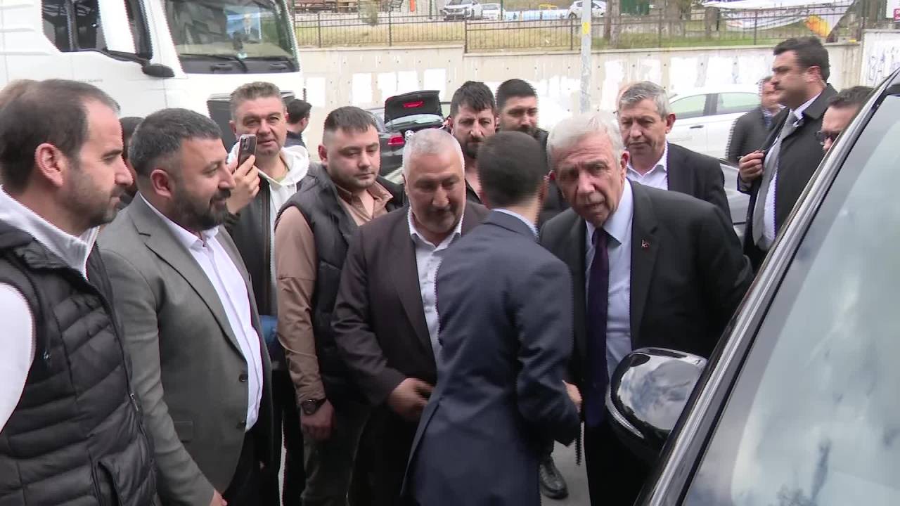 Mansur Yavaş Keklikpınarı Pazarı'nda Esnaf Ve Vatandaşlar İle Buluştu