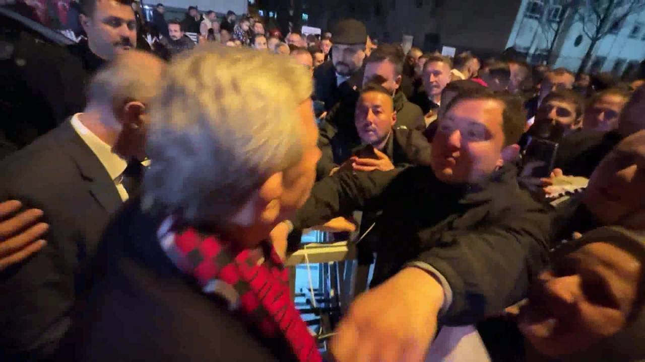 Mansur Yavaş, Mamak Zerdalitepe’de Halkla Buluştu: “Mansur Yavaş Belediyeciliği, Literatüre Girecek”