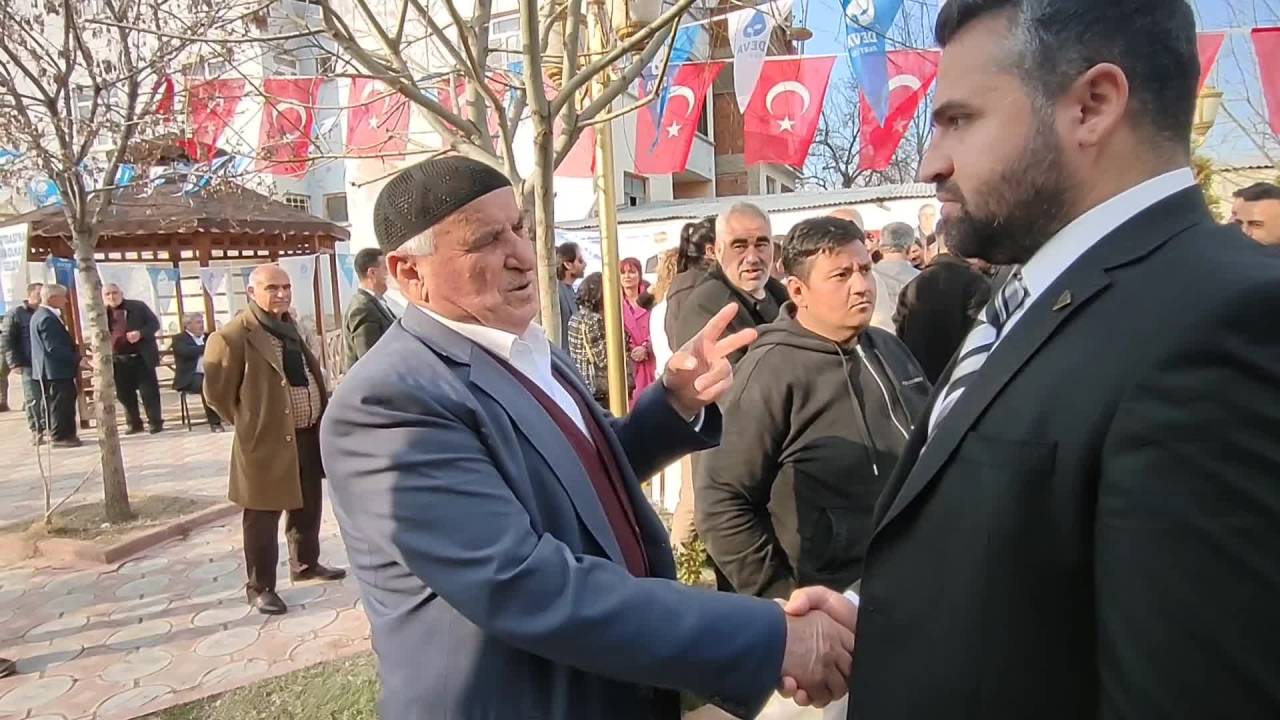 Elazığlı Emekli Vatandaş: "Şimdiye Kadar 250 Gram Kıyma Alıyordum. 3-4 Aydır Onu Da Alamıyorum"