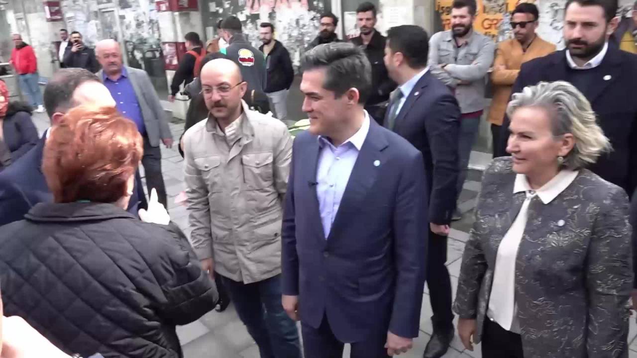Akşener’den Esnafa: “Bana Güç Verin. Daha İktidara Gelmeden Ne Kadar Çok Şeyin Değiştiğini Göreceksiniz”