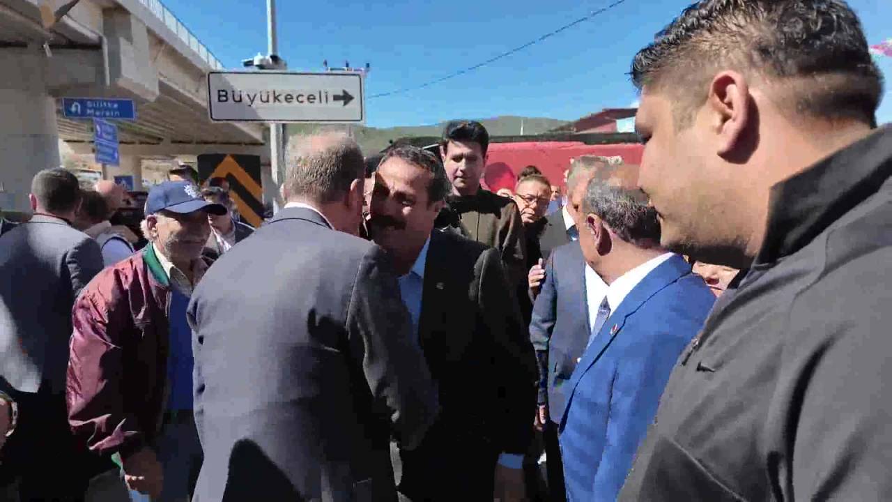 Vahap Seçer, Batı İlçelerinde Halkla Buluşmaya Devam Ediyor