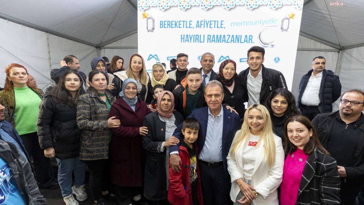 Vahap Seçer, Gülnar Halkı İle İftar Yaptı