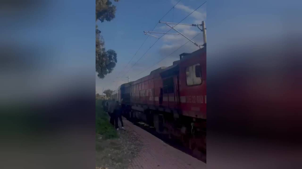 Müzeyyen Şevkin, Kelebek Köylülerinin Ulaşım Sorununa İşaret Etti: "Bu İnsanların Mağduriyetini Giderelim"