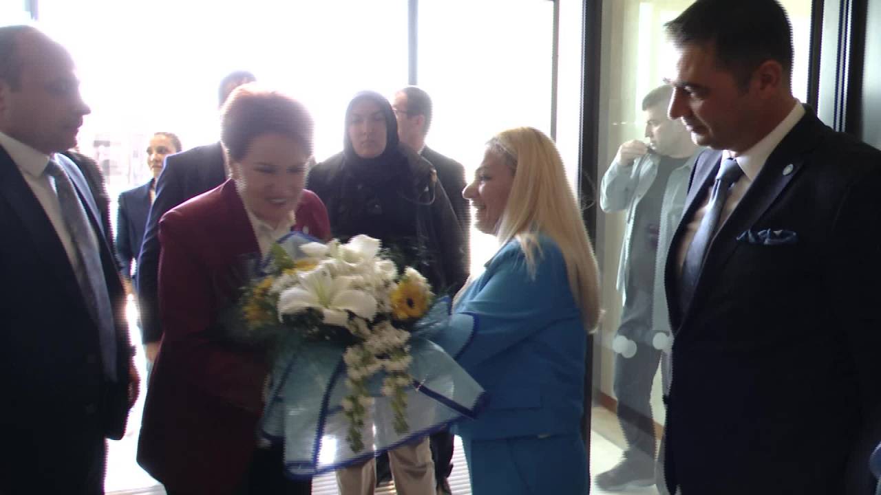 İyi Parti Genel Başkanı Akşener: "Abidik Gubidikleri Bu Arkadaşlara Yedirtmezsem Namerdim"