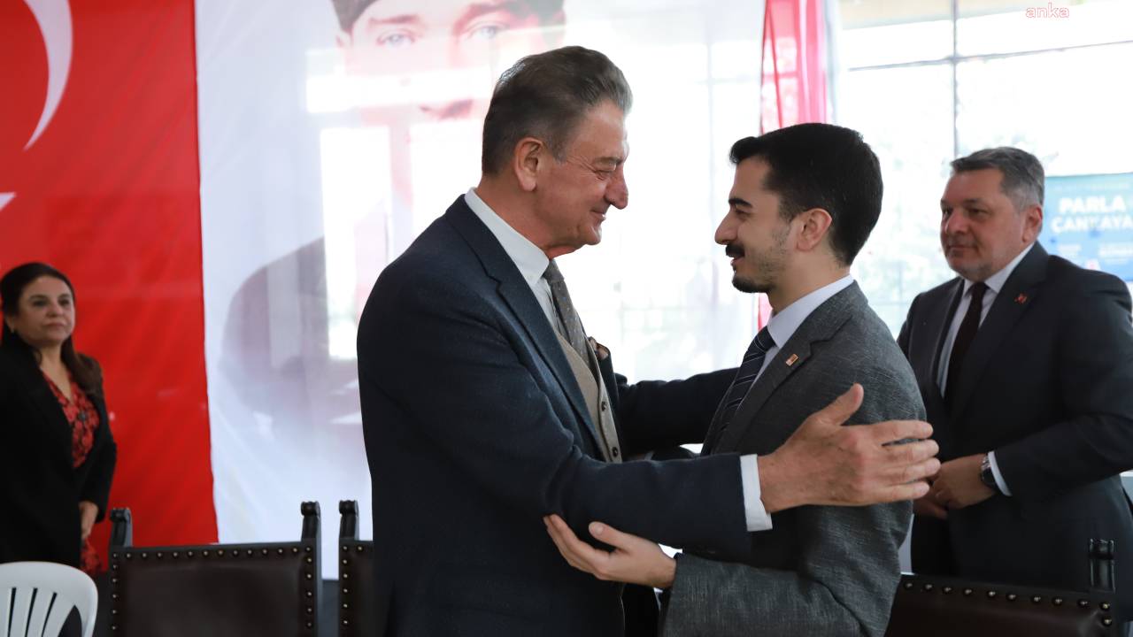 Add Genel Başkanı Bozkurt'tan Chp'nin Çankaya Adayı Güner’e Destek Ziyareti