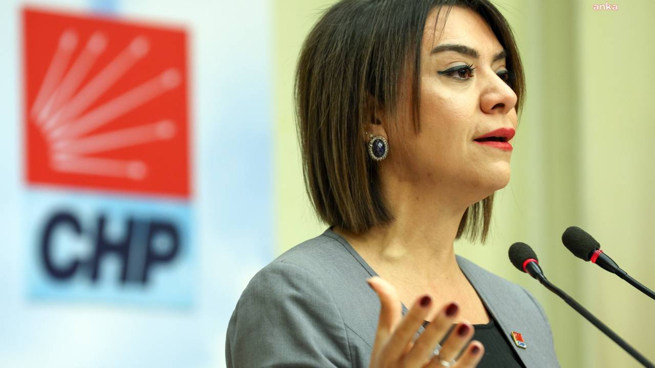 Gamze Taşcıer: “Milleti Kandırmaya Çalışıp, Emeklinin Geçim Derdiyle Alay Ediyorlar"