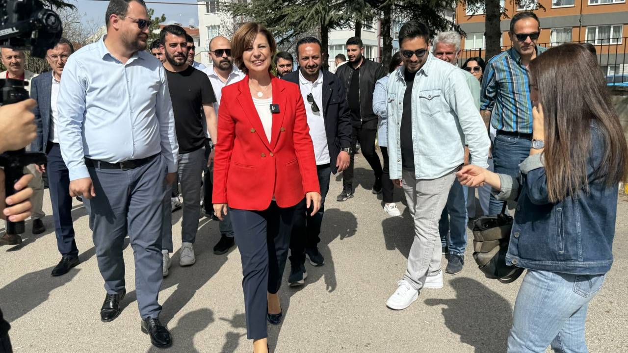 Eskişehir, İlk Kez Kadın Belediye Başkanı İle Yönetilecek