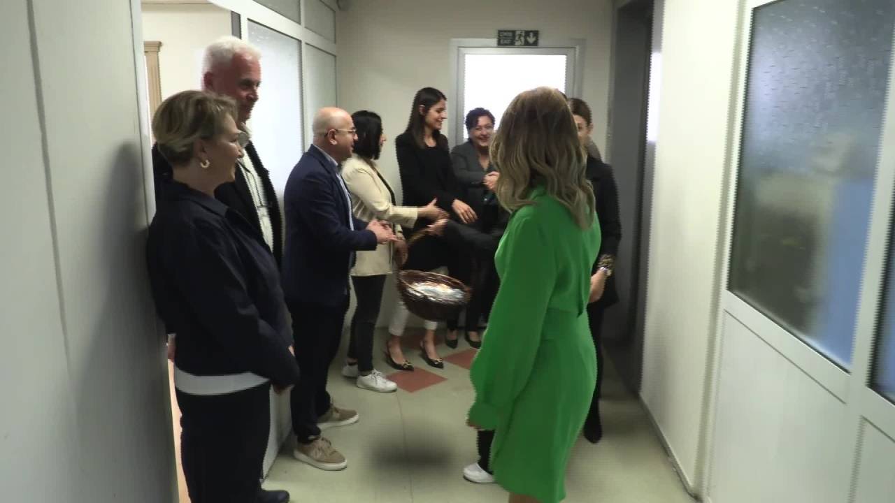 Konak Belediye Başkanı Mutlu'dan Bayramlaşma Mesaisi