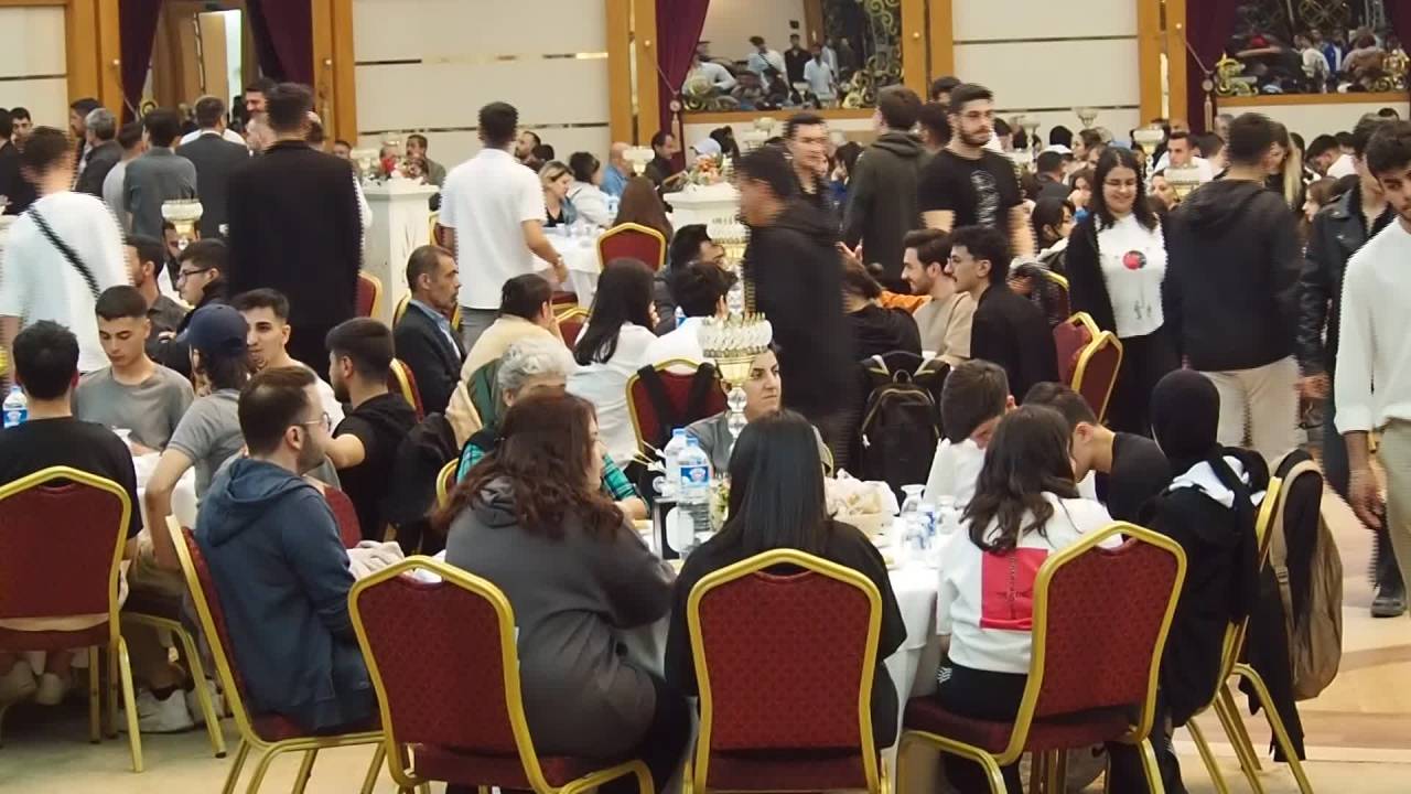 Veli Ağbaba: Malatya’da Yeni Bir Dönem Başladığına İnanıyorum