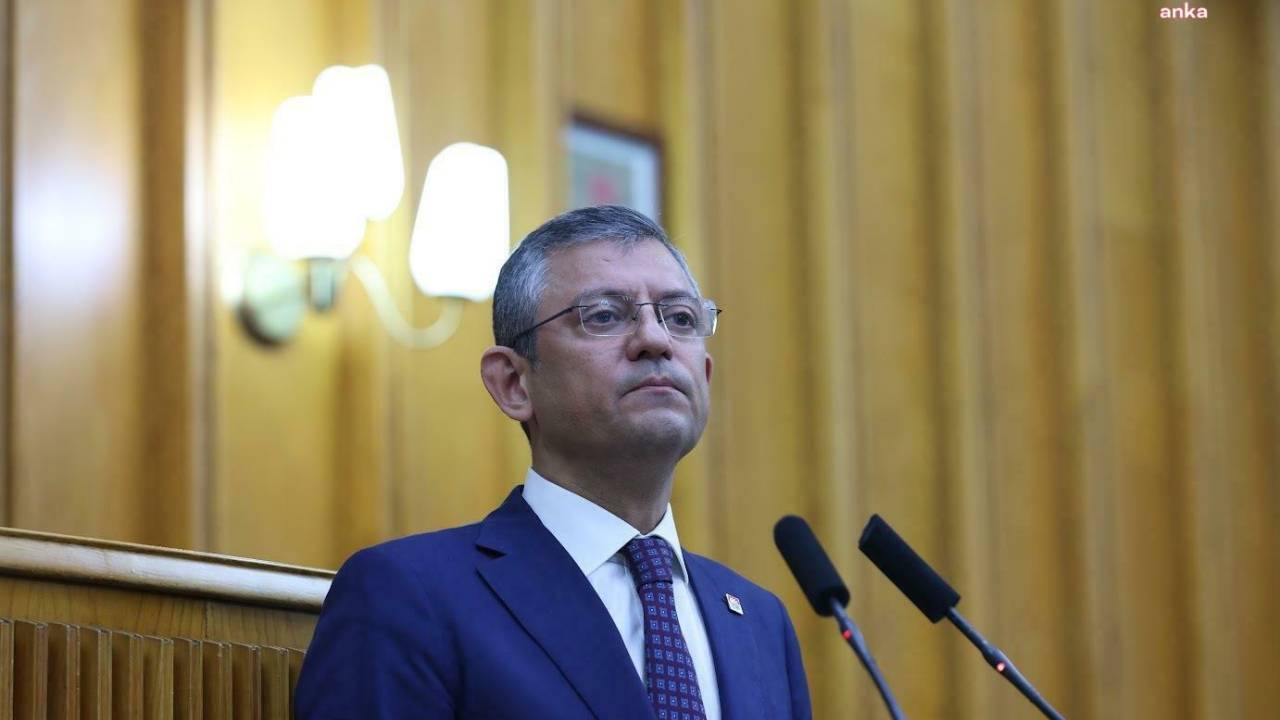 Özgür Özel, Akpm Oturumuna Katılmak Üzere Fransa’ya Gidecek