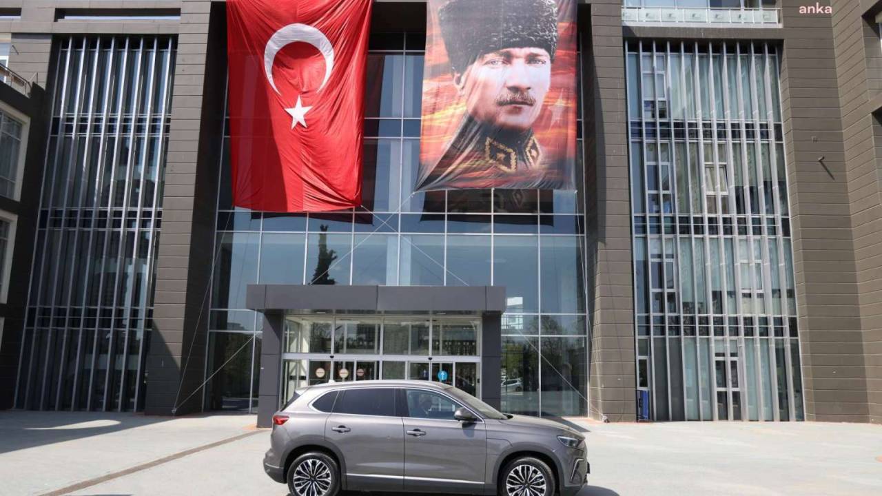 Chp'li Adayın Kazandığı Çekmeköy'de Togg Şehit Ve Gazi Yakınlarına Hizmet Verecek