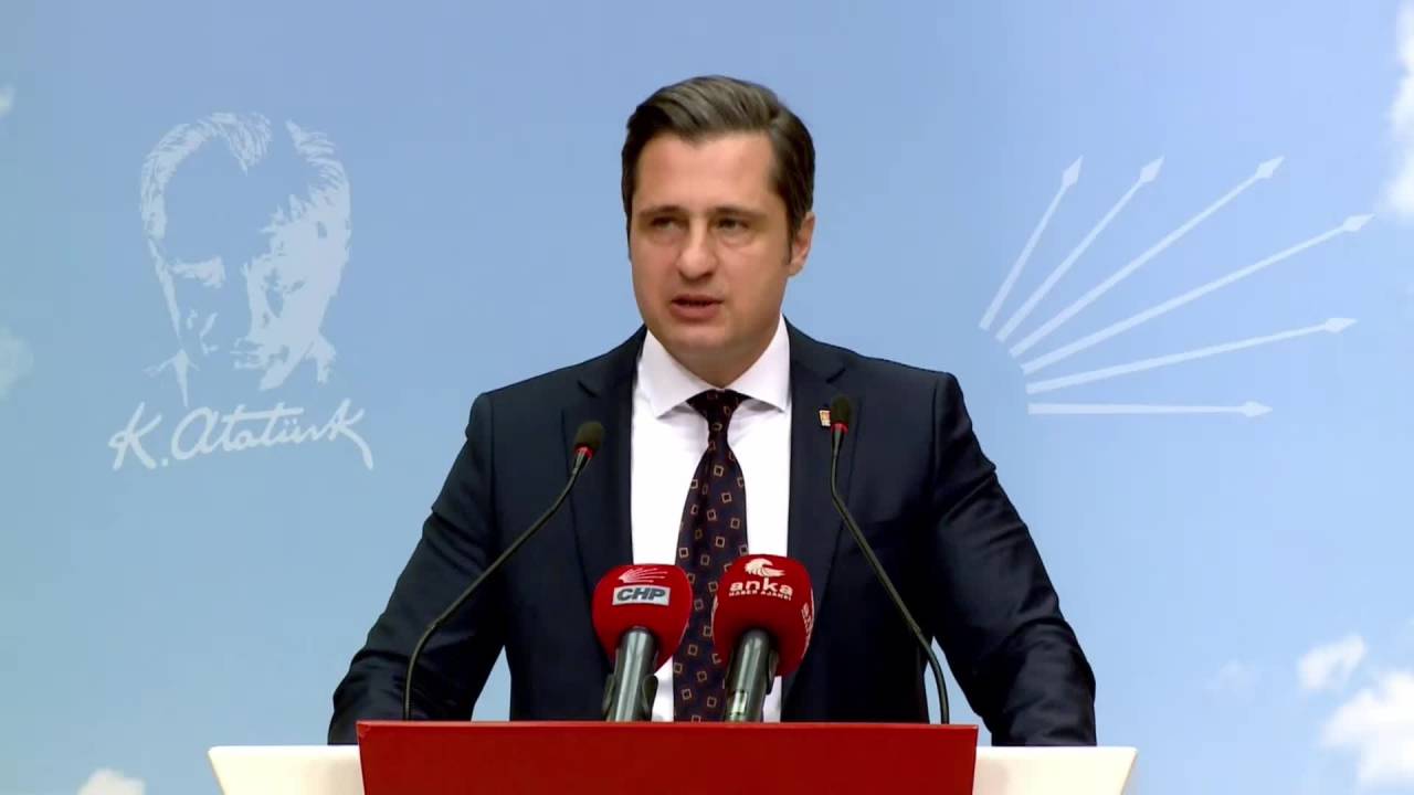 Chp Sözcüsü Deniz Yücel: “Unutmayın Ki İlk Genel Seçimler Istakoz Sofralarınızın Sonu Olacak”