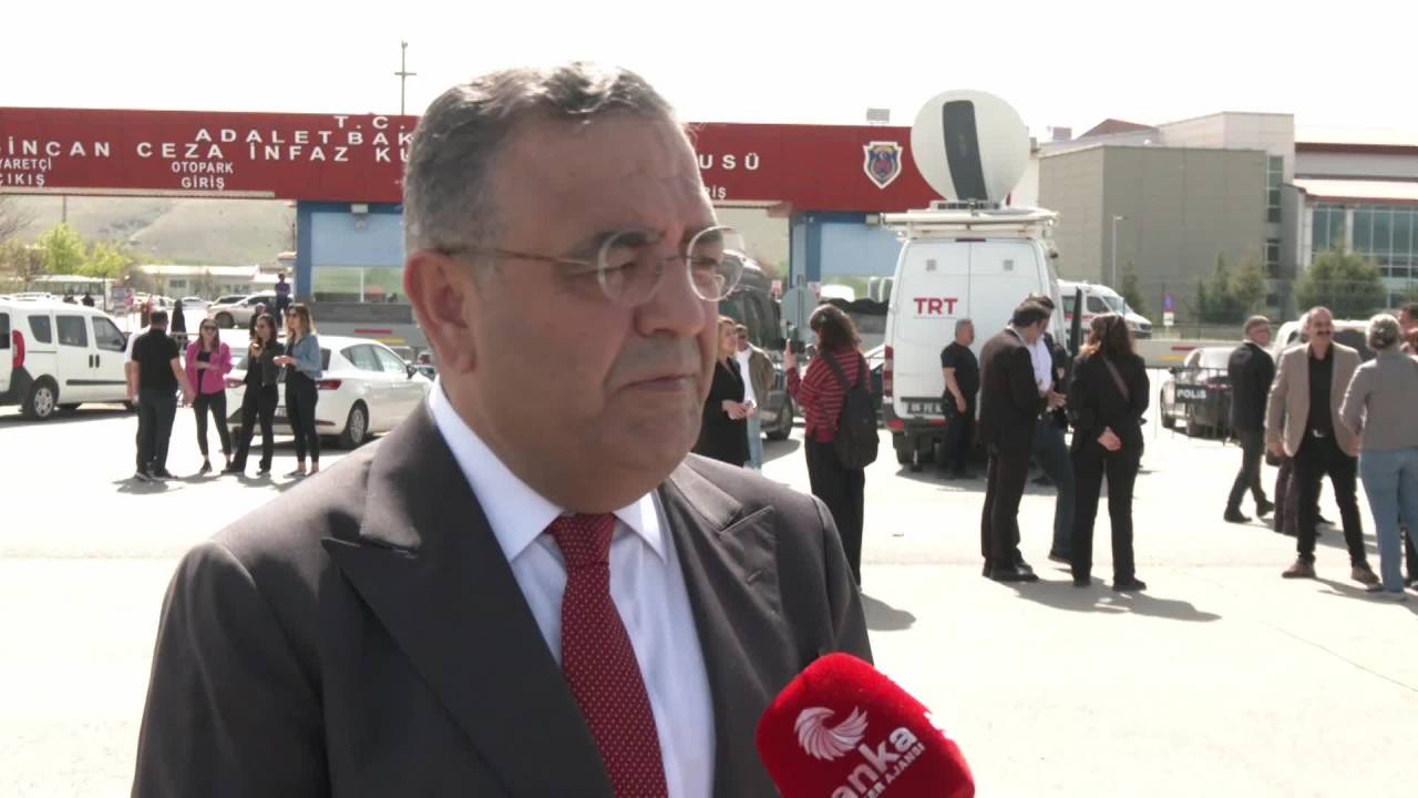 Chp Ve Dem Partililer Kobani Davasını Değerlendirdi: ''Yıllardır Hukuksuzluğun Vücut Bulmuş Hali''