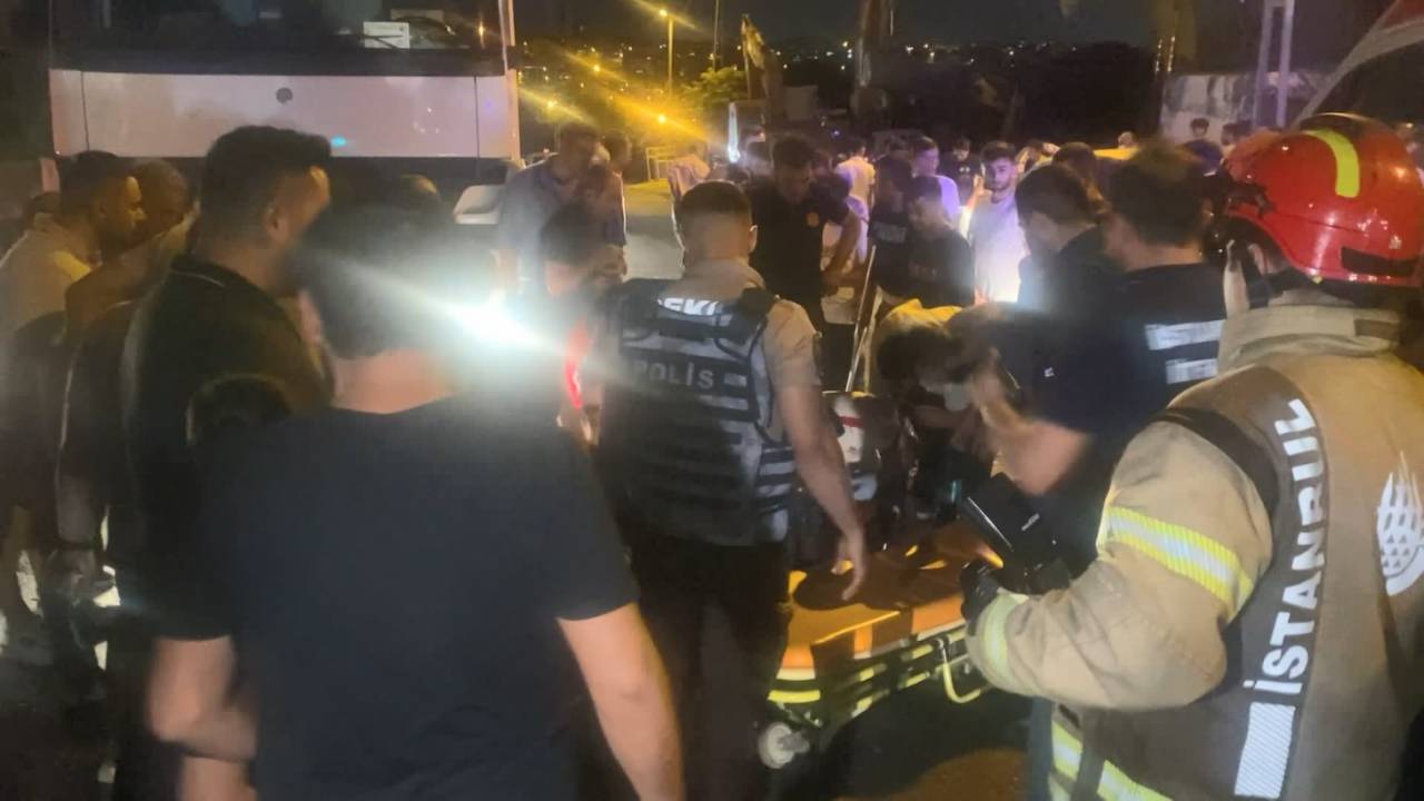 Yangın Bölgesinde Görevli Bekçiye Otomobil Çarptı