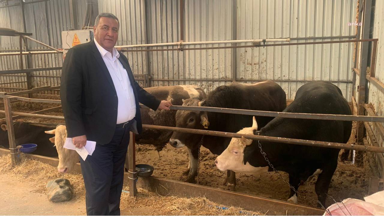 Ömer Fethi Gürer’den Bakan Yumaklı’ya: “Esk Tarafından Marketlere Verilen Karkas Etler Vatandaşa Ulaşıyor Mu?