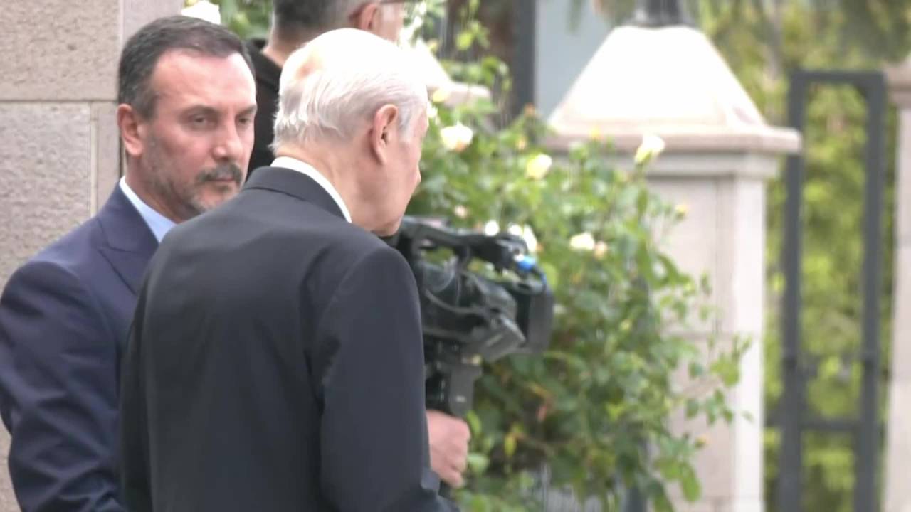 Cumhurbaşkanı Erdoğan, Bahçeli'yi Konutunda Ziyaret Etti