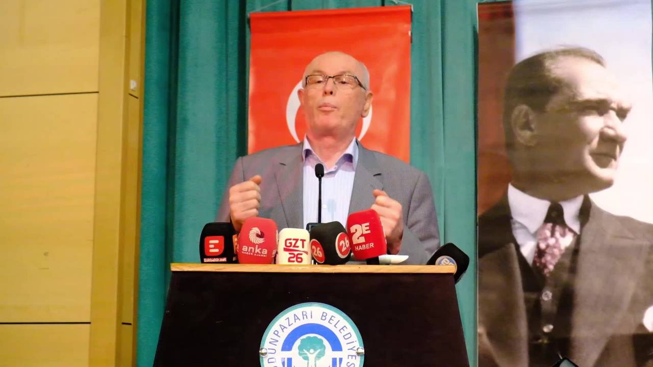 Gökhan Günaydın: “Sizin Gündeminiz Istakoz Olabilir, Bizim Gündemimiz Halkın Sorunları”