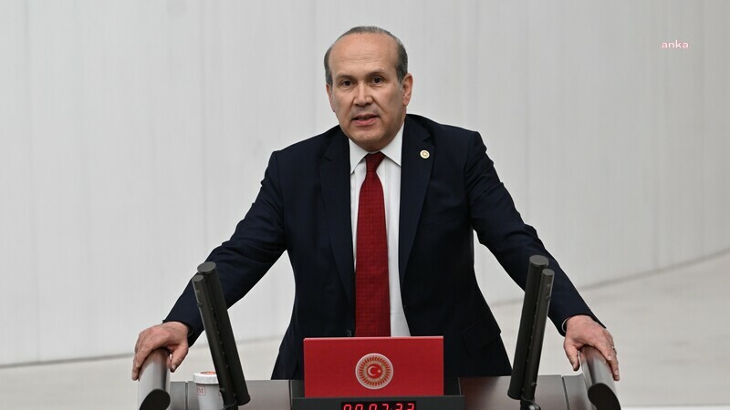 Chp’li Namık Tan: "Akp-mhp Koalisyonu Cumhuriyete İhanet Ediyor"