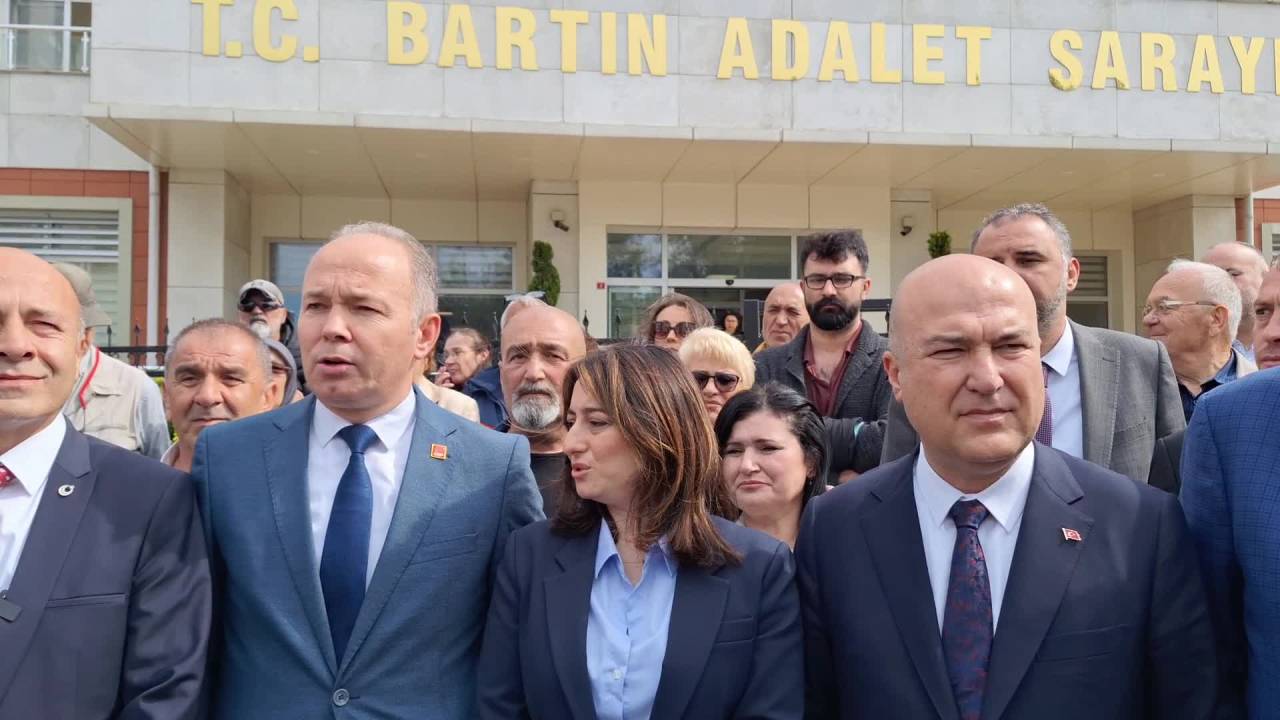 Murat Bakan: "Aziz Nesin Hikayelerine Konu Olacak Bir Dava"