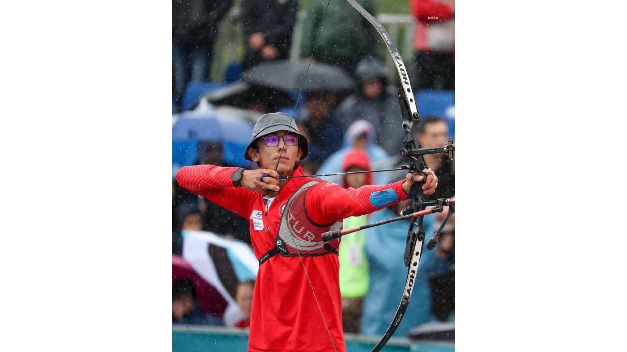 Özgür Özel’den Mete Gazoz’a Kutlama Mesajı