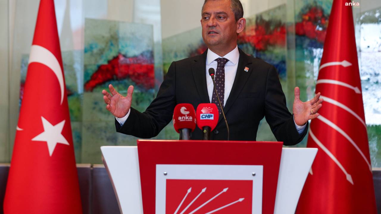 Özgür Özel, Dünya Çiftçiler Günü'nü Kutladı