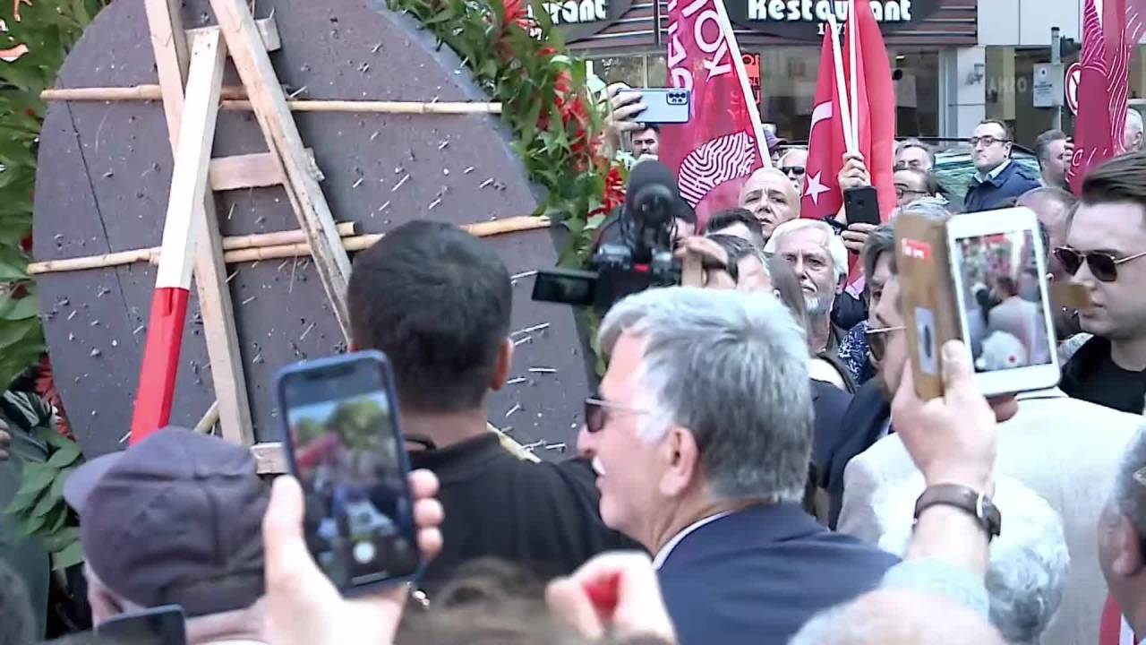 Özgür Özel, Samsunlulara Seslendi: "Samsun'da İktidar İçin Bugün 'ilk Adım'ı Atmalısınız"