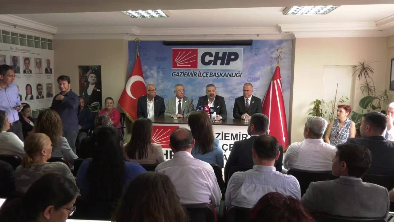 Chp İzmir İl Başkanı Aslanoğlu'ndan "Büyük Emekli Mitingi" Çağrısı