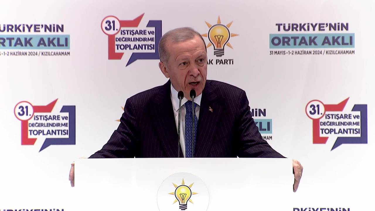 Cumhurbaşkanı Erdoğan: "Türkiye’yi Darbe Anayasası Ayıbından Hep Beraber Kurtaralım"