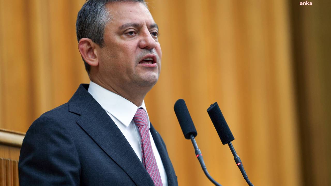 Özgür Özel: “Demokrasinin Ve Halk İradesinin Yanında, Kayyım Anlayışının Karşısındayız”