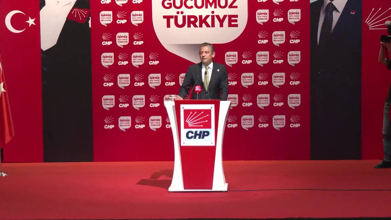 Özgür Özel: “Türkiye Belediyeler Birliği'ni Başarıyla Yönetmeye Talibiz”