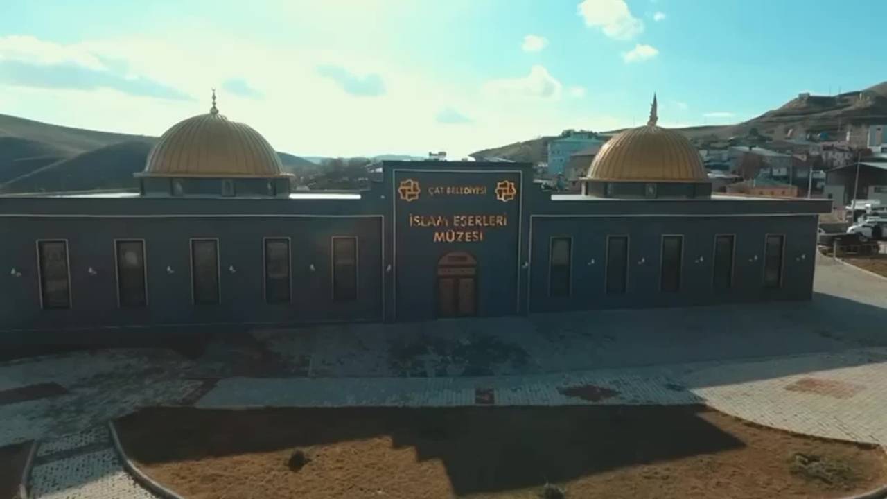 Chp’li Çat Belediye Başkanı Kılıç: "İslami Eserler Müzesi Akp Döneminde Harabeye Döndü"