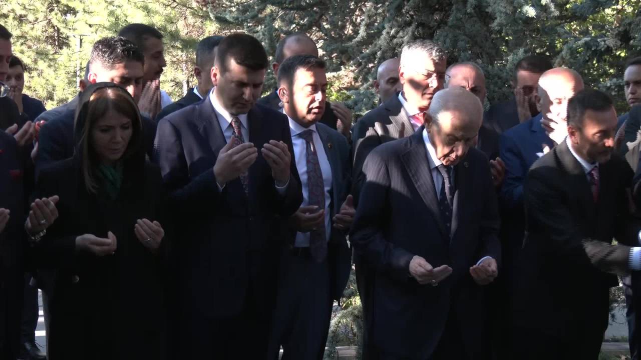 Devlet Bahçeli:  ''bizde Çatlama Olmaz. Biz Ne Kerpiciz Ne De Toprağız, Biz Kaya Gibi Bir İttifakız"