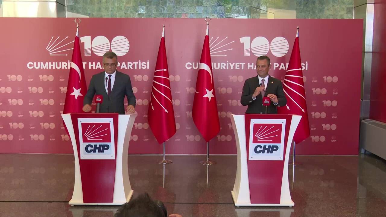 Özgür Özel: “Kıbrıs’ın Haklı Davasını Takip Etmeye, En Barışçıl Çözüm İçin Mücadele Etmeye Devam Edeceğiz”