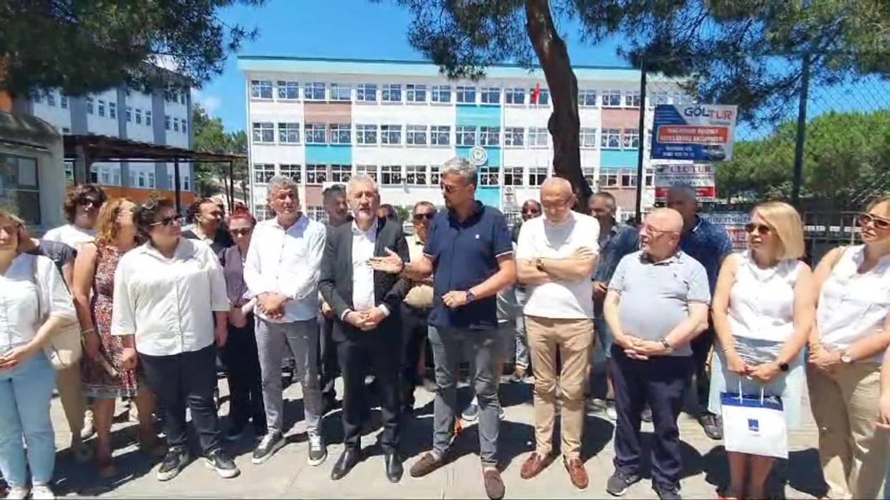 Chp'li Adıgüzel, Veliler Ve Sendikadan Tügva'ya Yaz Okulu Tepkisi: "Tügva Burada İşgalcidir"