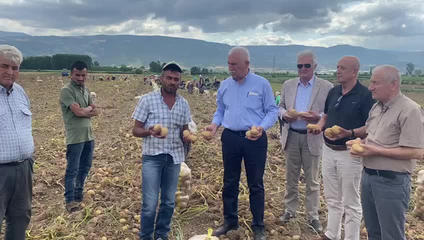 Kadim Durmaz, Patates Üreticilerini Dinledi: "Gelecekte Türkiye'de Çiftçiye Patates Ektiremezsiniz"