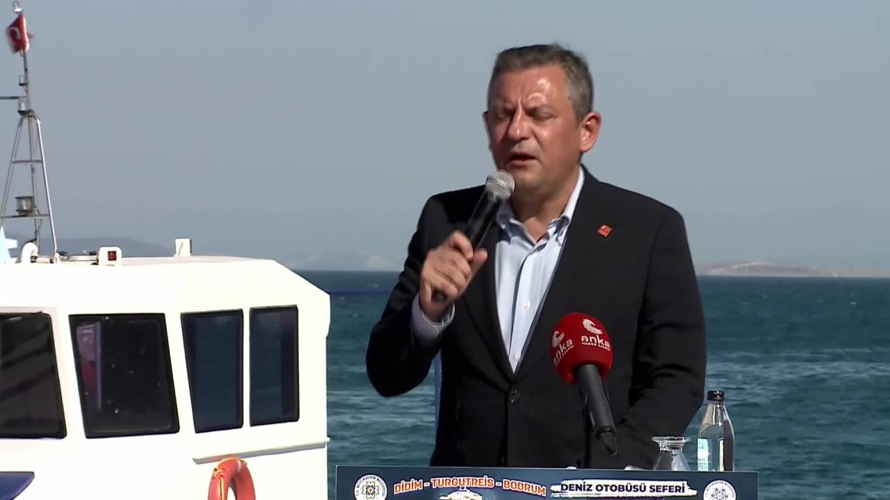 Bakan Şimşek’in ‘Asgari Ücret’ Çıkışına Özgür Özel’den Rest: "Geçim Yoksa Seçim Var"