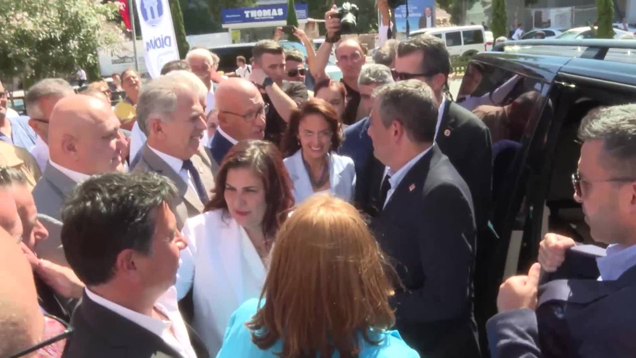 Özgür Özel Didim Belediyesi'ni Ziyaret Etti