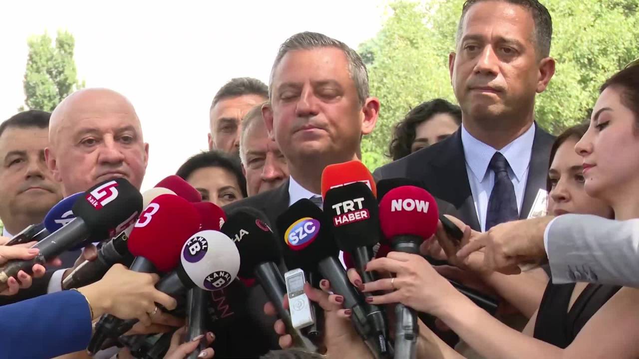 Özgür Özel: "Bizce Yarın Karar Alalım İki Ay Sonra Seçim Olsun"