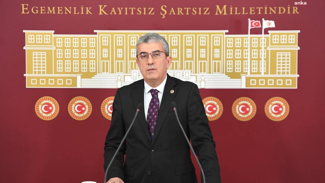 Gökhan Günaydın'dan Bakan Yumaklı'ya: "Orman Yangınlarına İlişkin Acil Eylem Planı Hazırladınız Mı?"