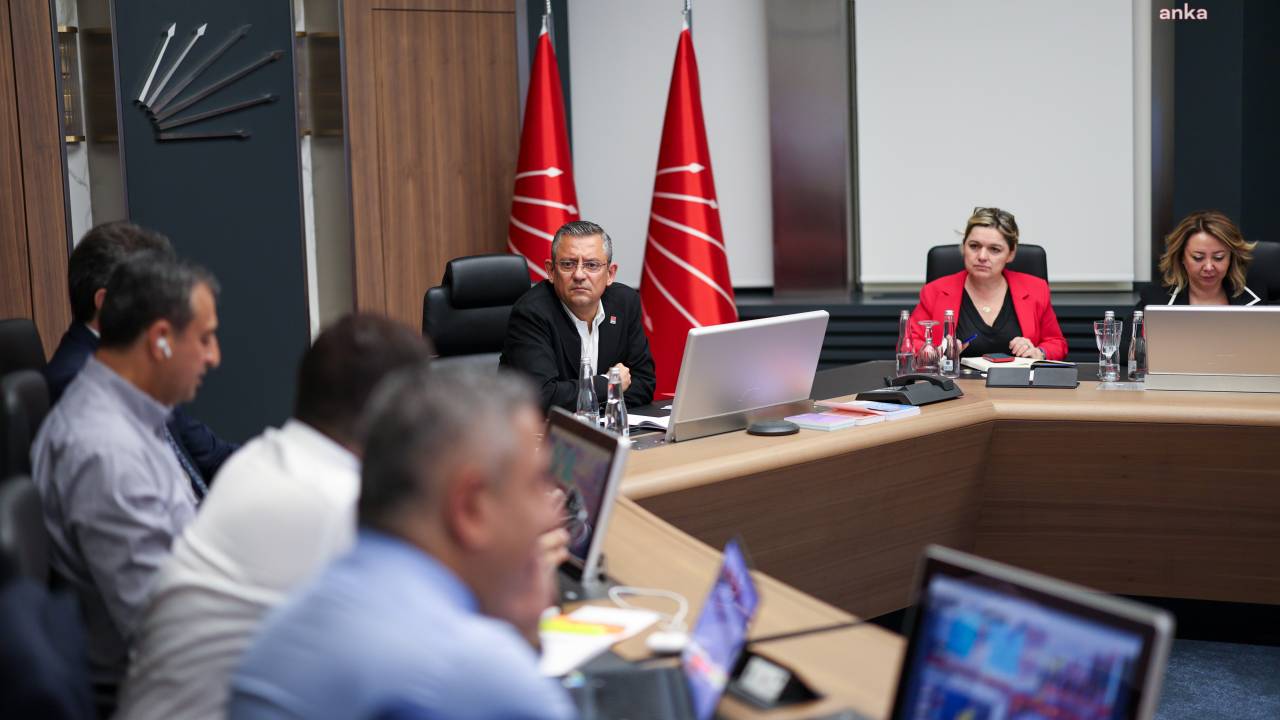 Chp Myk'nın Gündemi  Yoğun...