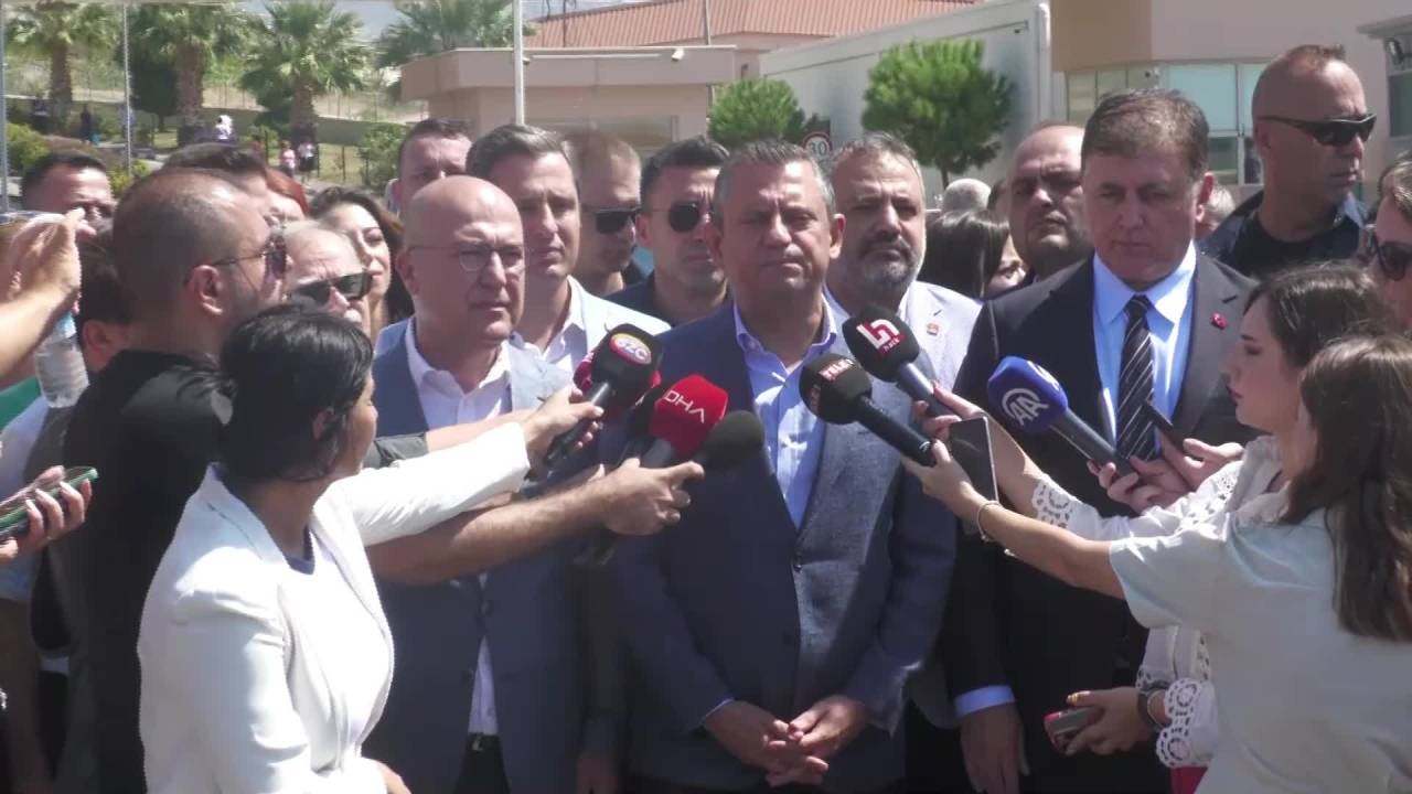 Özgür Özel, Dilruba Kayserilioğlu'nu Cezaevinde Ziyaret Etti