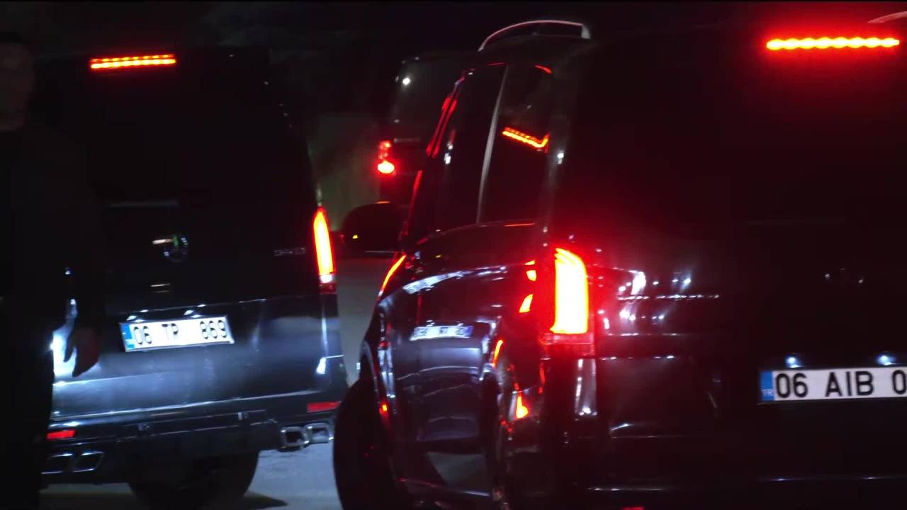 Özgür Özel, Kılıçdaroğlu Ve Yavaş İle Bir Araya Geldi